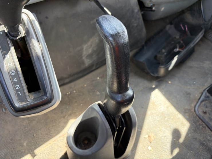 2007-international-durastar-4300-image-31