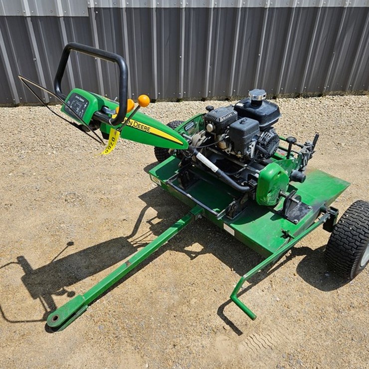 JOHN DEERE 220