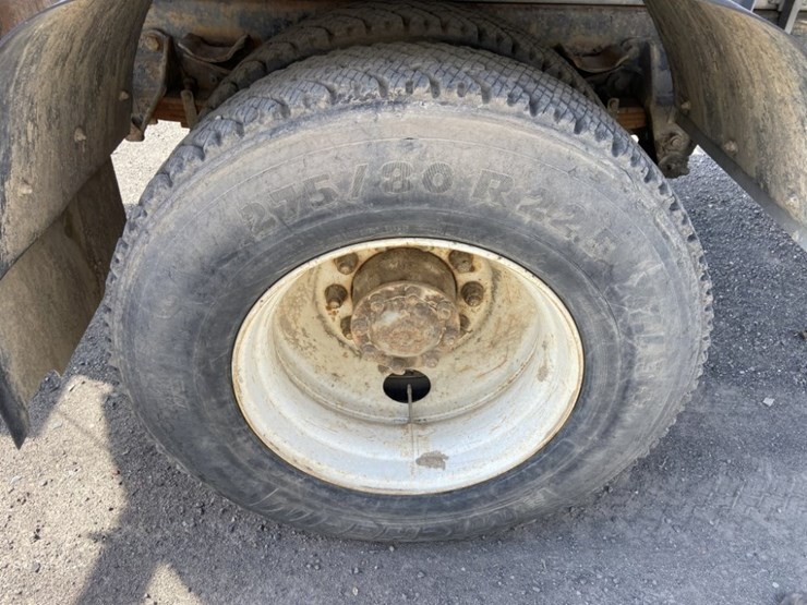 1994-ford-l8000-image-32