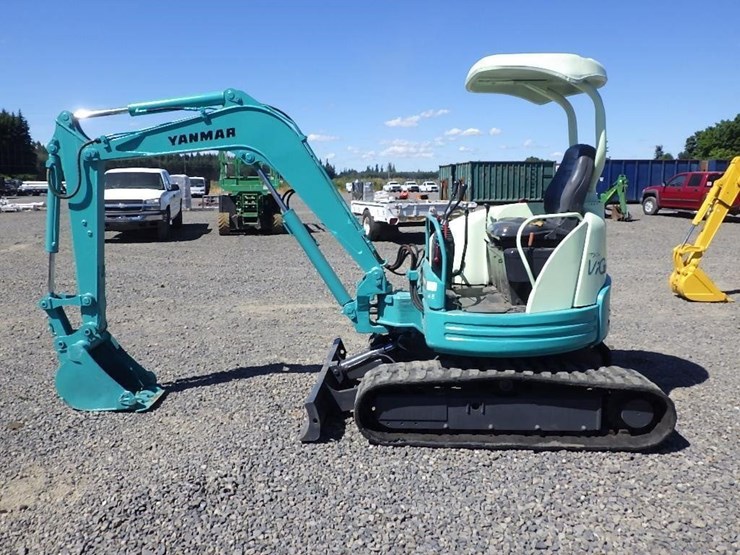 yanmar-vio30-image-8