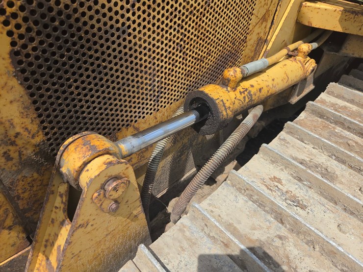 caterpillar-d5c-image-20