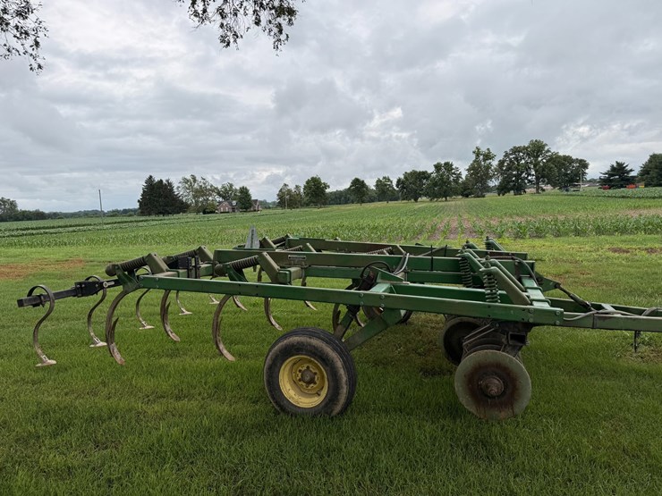 john-deere-712-image-2