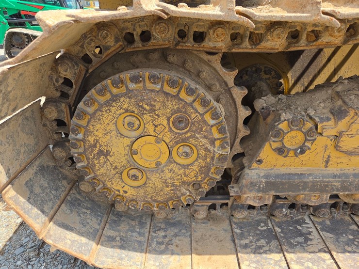 caterpillar-d6-image-60