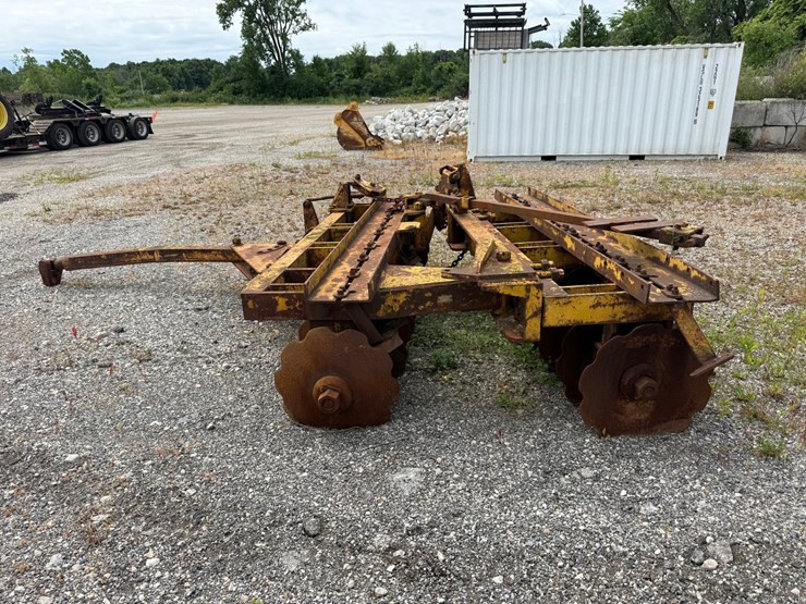 #1440-•-10'-disc-plow-image-2