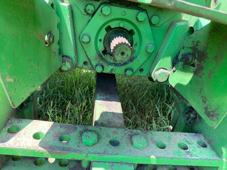 john-deere-8430-image-30
