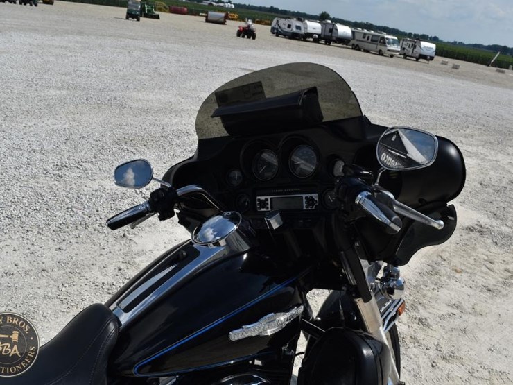 2011-harley-davidson-electra-glide-ultra-classic-46336-image-13