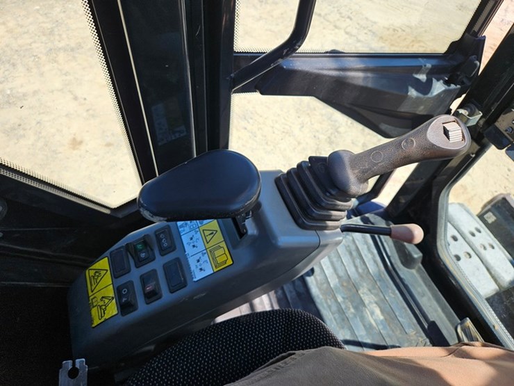 bobcat-e85-image-43