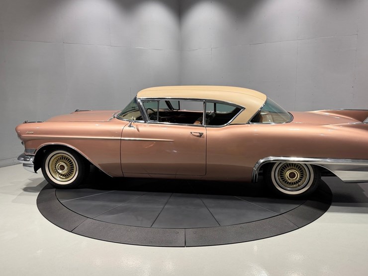 #1513-•-1957-cadillac-eldorado-image-3