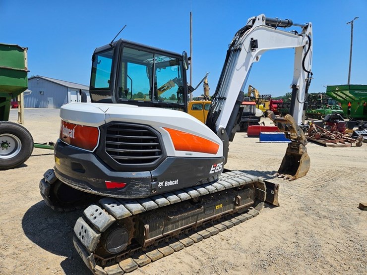 bobcat-e85-image-5