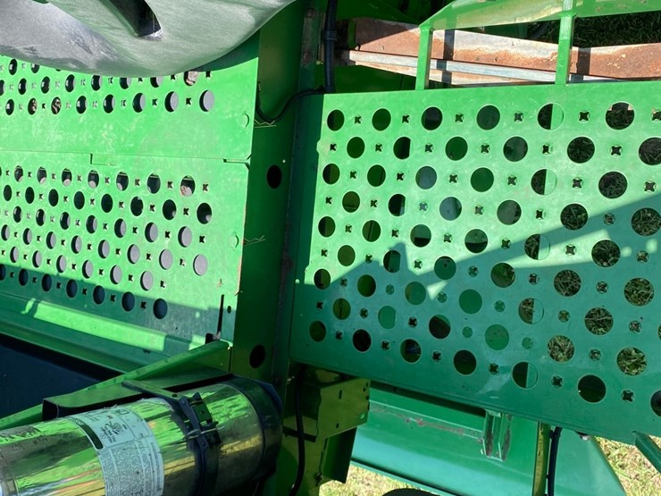 john-deere-9670-combine-4x4-image-63