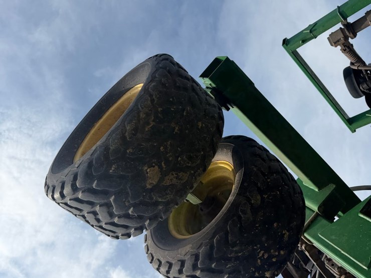 john-deere-40-image-21