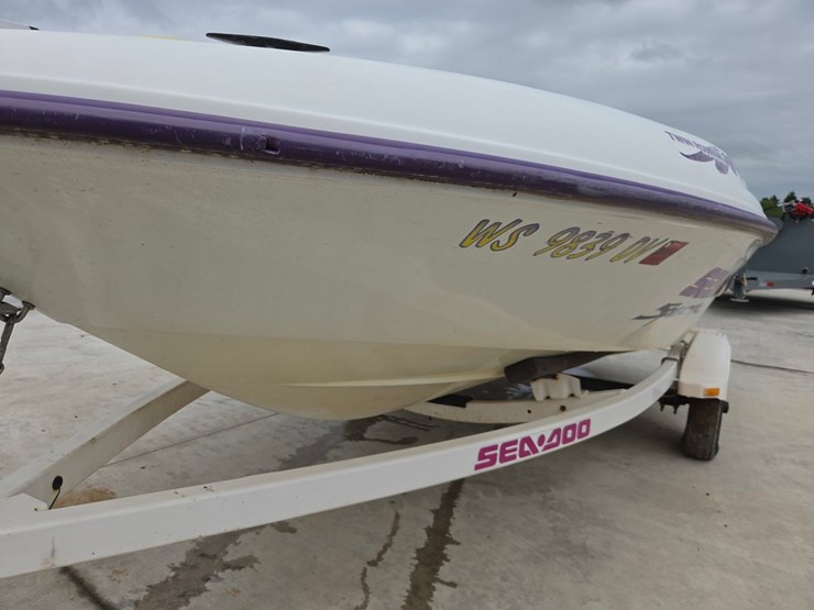 #5018-•-1996-seadoo-speedster-jet-boat-image-21