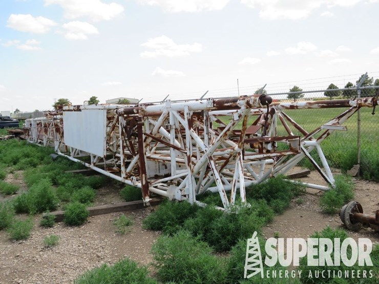 franks-96'h-215,000#-shl-4-leg-hyd-scoped-mast-image-4