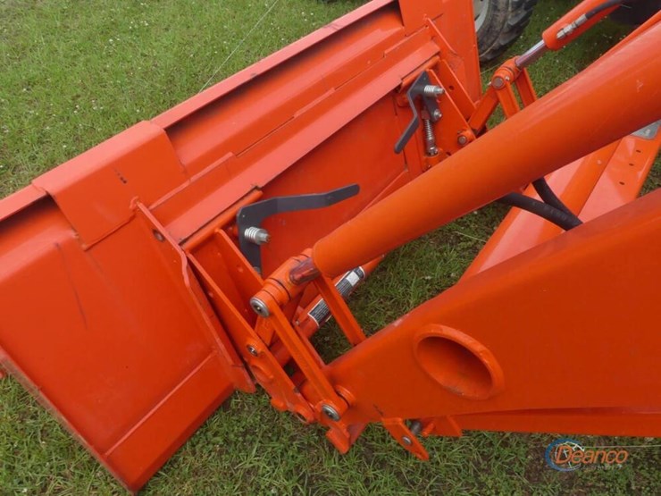 2023-kubota-l6060-image-7