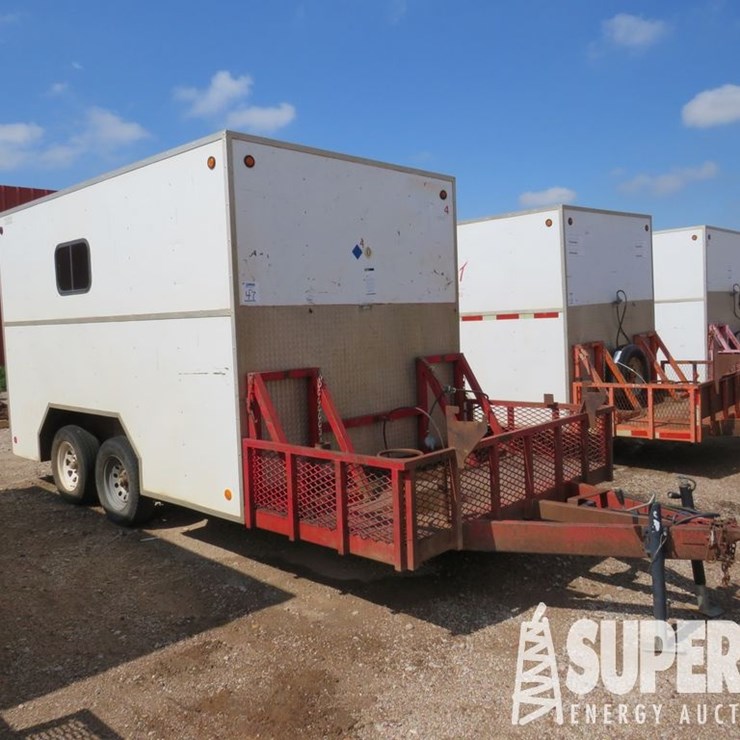 2008 CARRIER TRAILER 16'L T/A Doghouse Crew Trailer