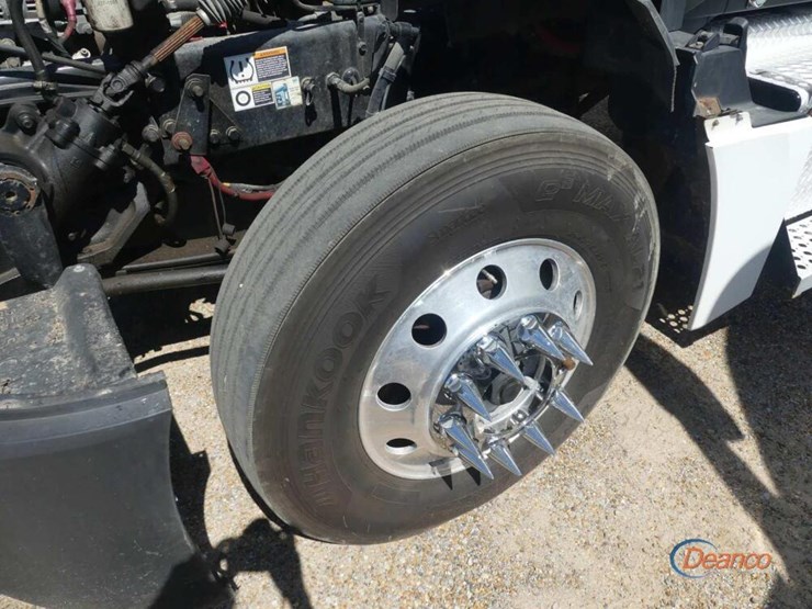 2022-kenworth-t680-image-13