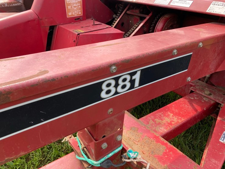 case-ih-881-forage-harvester-image-21