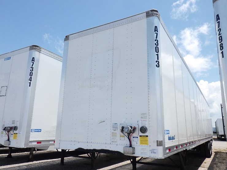 2022-stoughton-van-image-1
