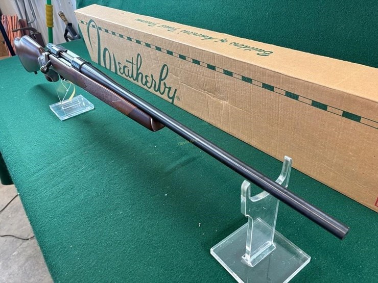 nib-weatherby-vanguard-300-wby-mag-rifle-image-5