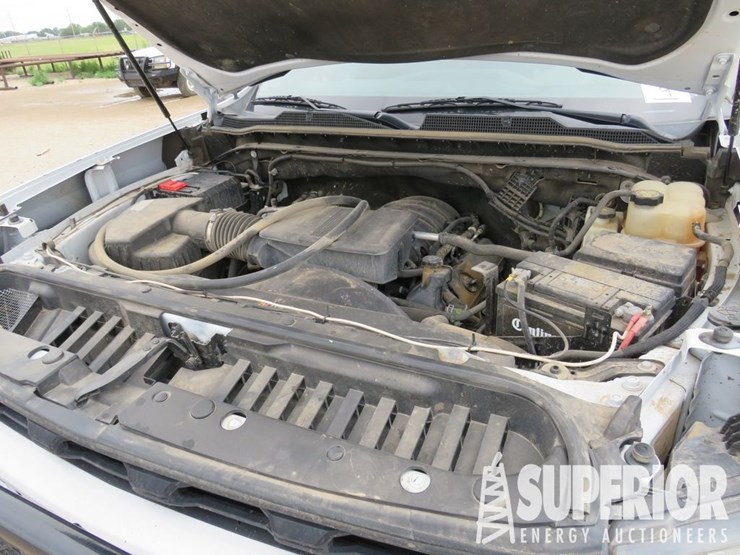 2020-chevrolet-2500hd-image-7