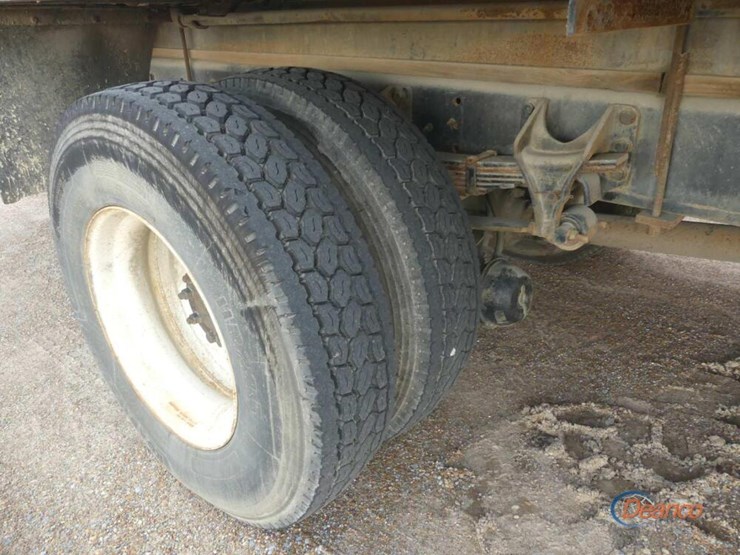 2008-international-durastar-4300-image-9