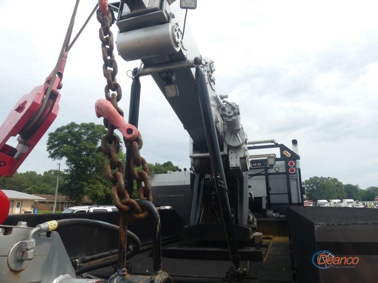 2014-kenworth-t800-image-10