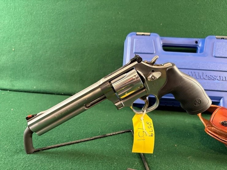 smith-&-wesson-mdl.686-6-357-mag-revolver-image-7