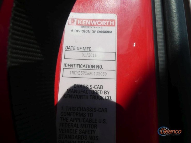2017-kenworth-t680-image-23