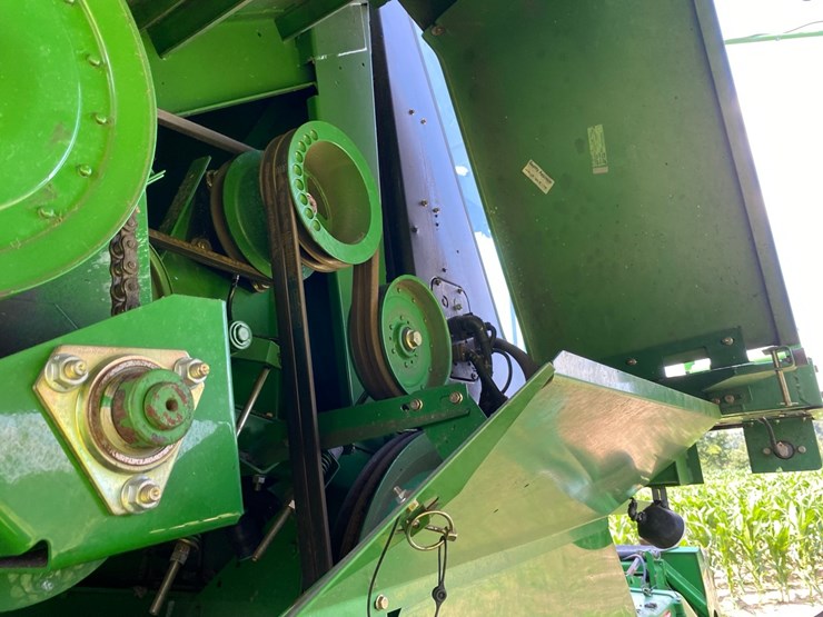 john-deere-9670-combine-4x4-image-25