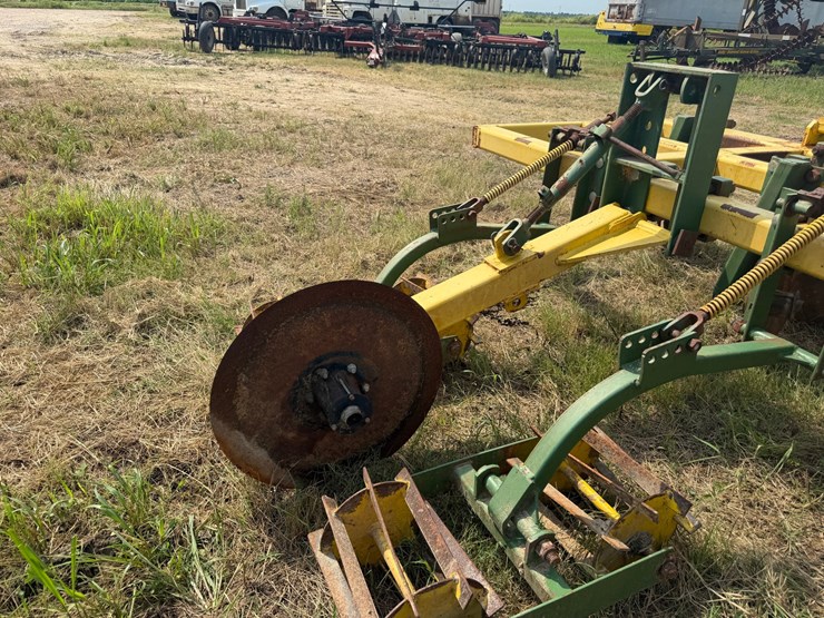 #51910-•-roll-a-cone-12-row-38"-spacing-hipper-10-3218-inv#51910-image-45