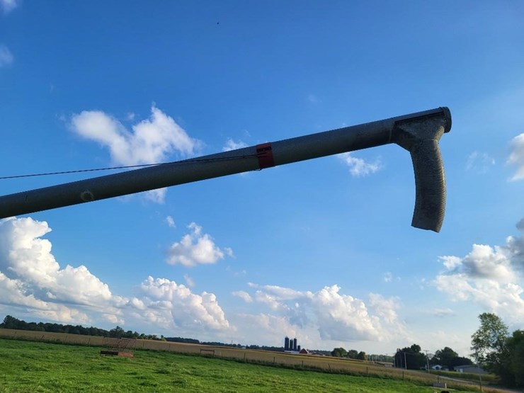 mayrath-10"-x-65'-grain-auger-image-5