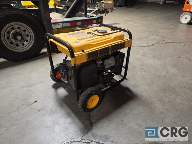 dewalt-dxgnr6500-portable-generator-image-3