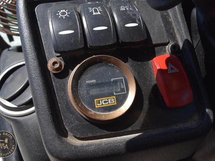 2018-jcb-512-56-image-43