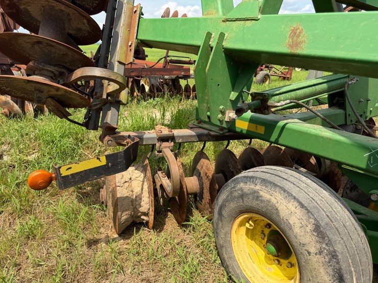 john-deere-37-image-62