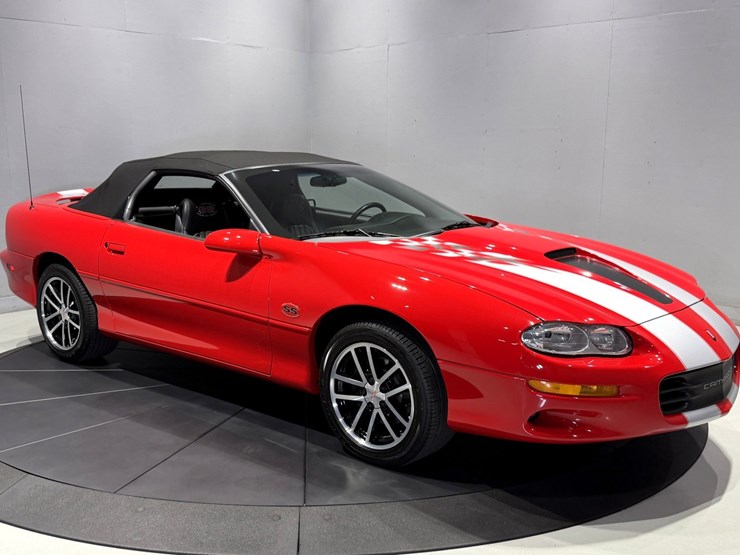 #1517-•-2002-chevrolet-camaro-ss-image-39