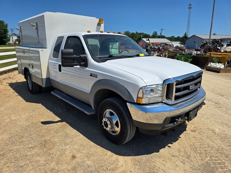 2004-ford-f350-image-10