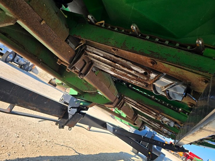 john-deere-8-image-19
