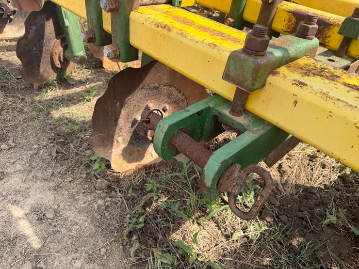 #51910-•-roll-a-cone-12-row-38"-spacing-hipper-10-3218-inv#51910-image-62