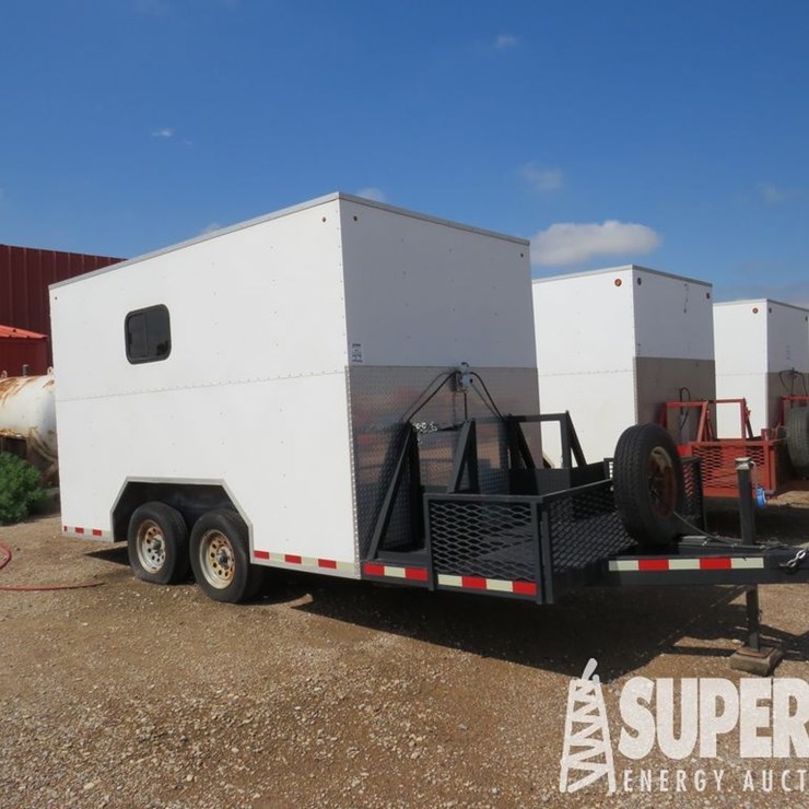 2014 CARRIER TRAILER 16'L T/A Doghouse Crew Trailer