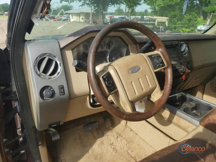 2011-ford-f250-image-9