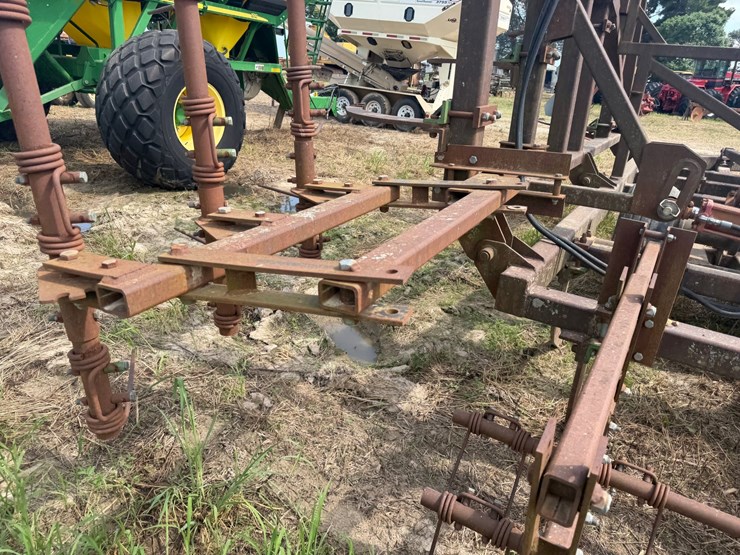 #51911-•-30'-chisel-plow-inv#51911-image-31