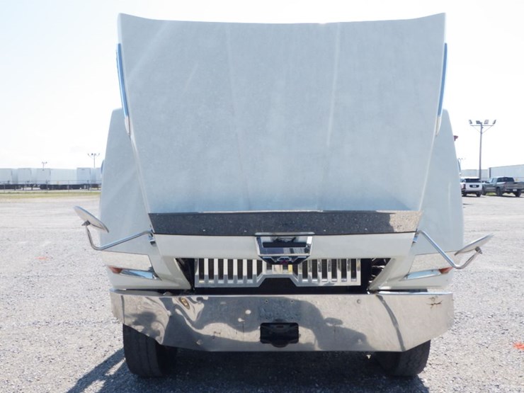 2019-western-star-4700sf-image-23
