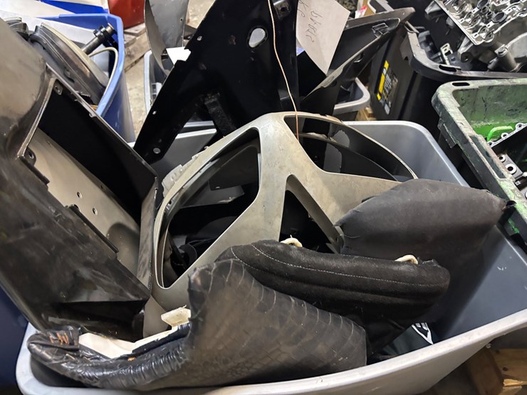 #407-•-yamaha-r6-parts-image-9
