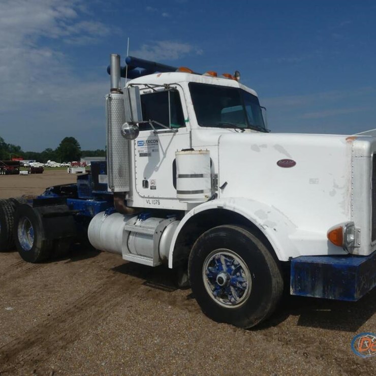1990 PETERBILT 378