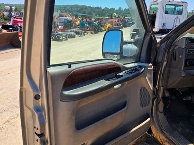2003-ford-f250-image-16