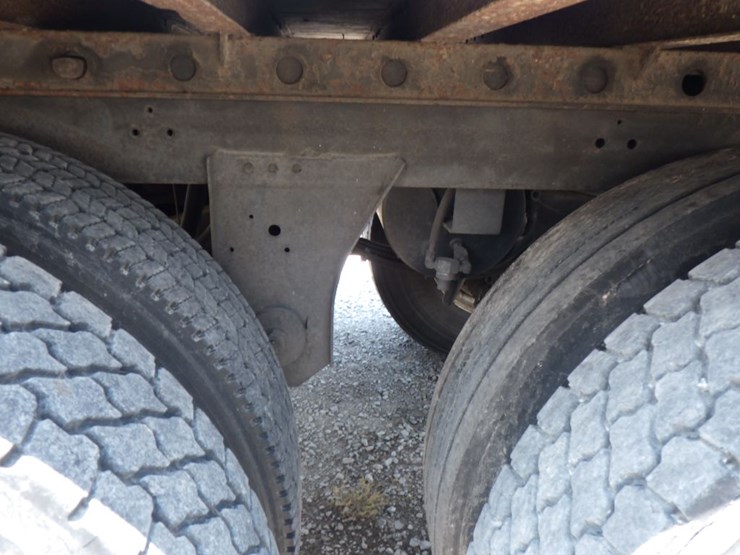 2006-utility-4000d-x-image-11