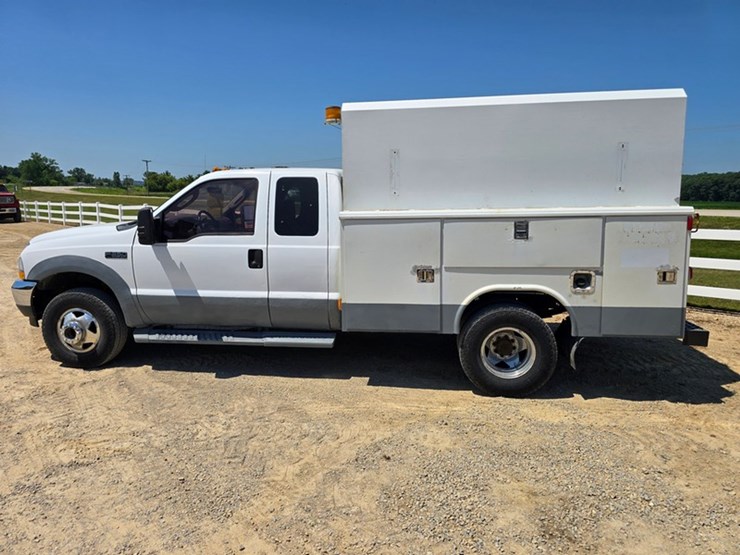 2004-ford-f350-image-2