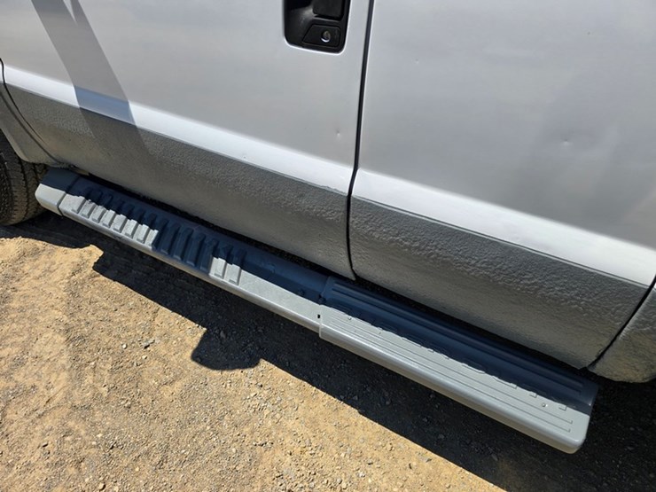 2004-ford-f350-image-14