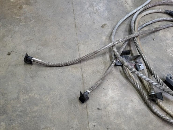 gandy-6290-68-orbital-air-seeder-image-31