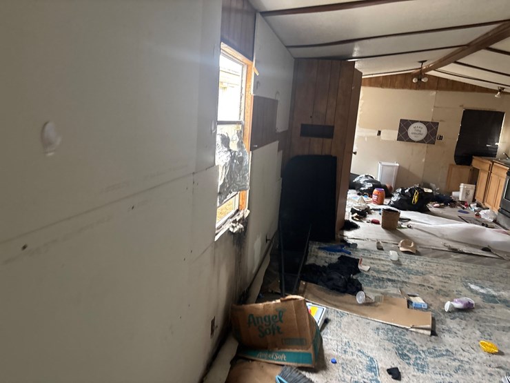 #303-•-mobile-home-image-22